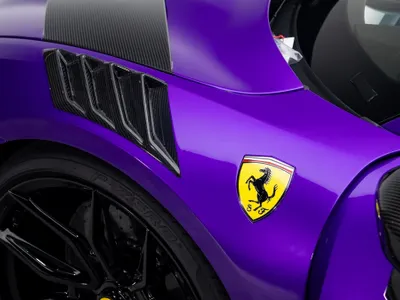 2024 فيراري جي تي اس 296