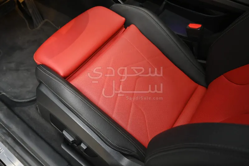 2023 بي ام دبليو الفئة اكس 1