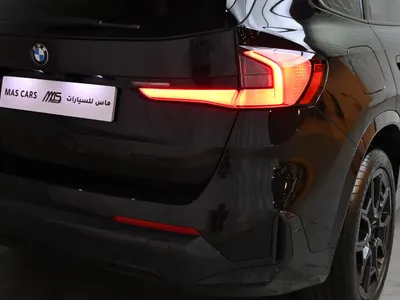 2023 بي ام دبليو الفئة اكس 1
