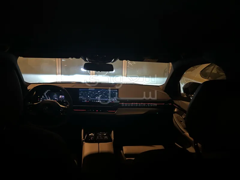 2024 بي ام دبليو الفئة الخامسة 520 أي