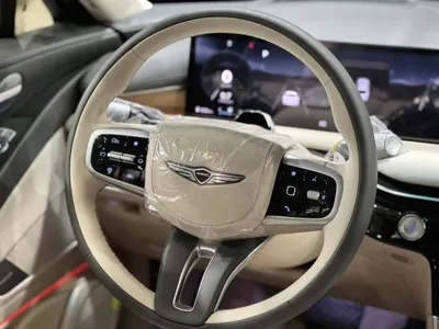 2025 Genesis G 80