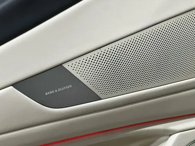 2025 Genesis G 80