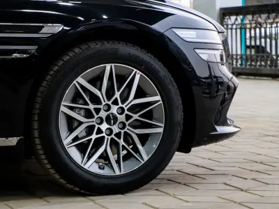 2026 Genesis G 80