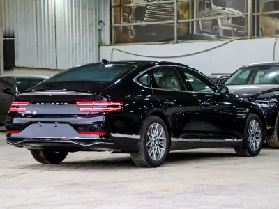 2026 Genesis G 80