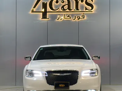 2021 كرايسلر 300 سي