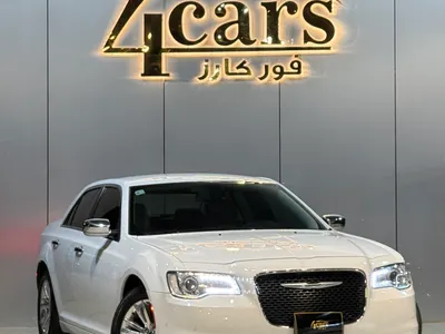 2021 كرايسلر 300 سي