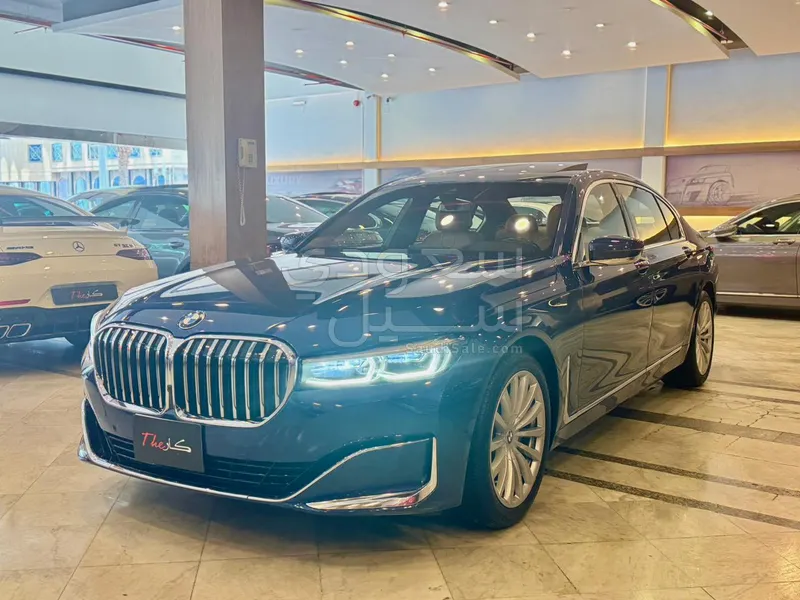 2021 بي ام دبليو الفئة السابعة 730 إل أي