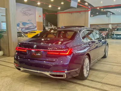 2021 بي ام دبليو الفئة السابعة 730 إل أي