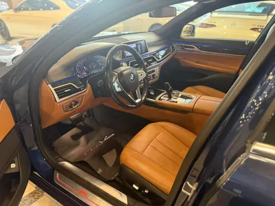 2021 بي ام دبليو الفئة السابعة 730 إل أي
