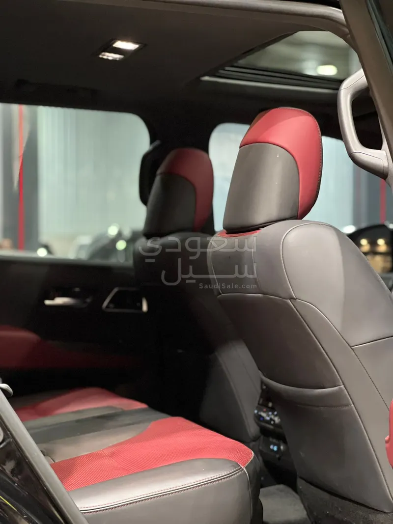 2023 تويوتا لاند كروزر جي ار سبورت