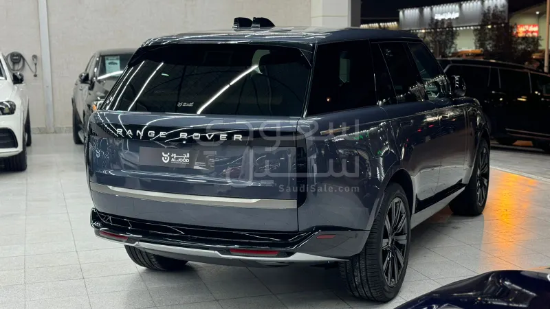 2025 لاند روفر رينج روفر اتش اس اي
