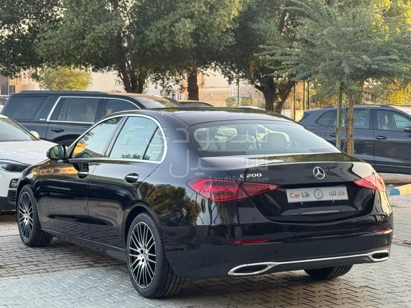 2025 Mercedes-Benz C 200