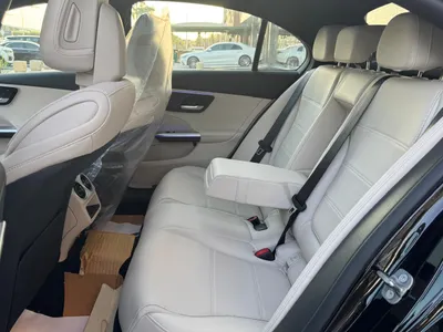 2025 Mercedes-Benz C 200