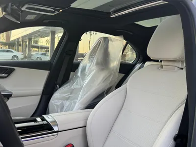 2025 Mercedes-Benz C 200