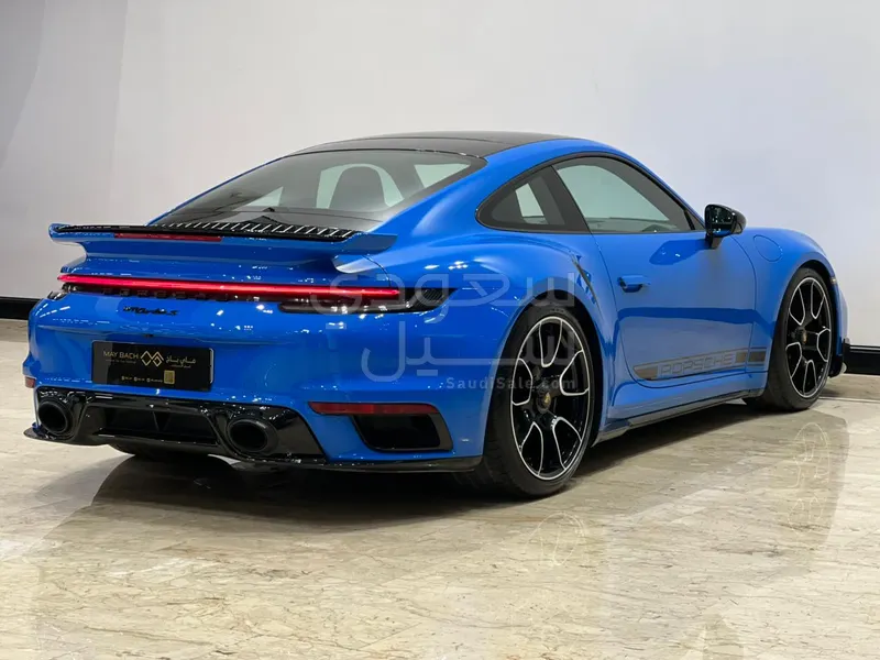 2022 Porsche 911 Turbo S
