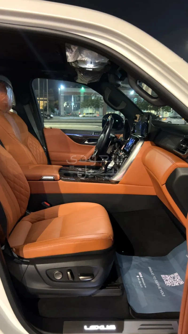 2022 لكزس إل إكس 600 vip بلاك بكج