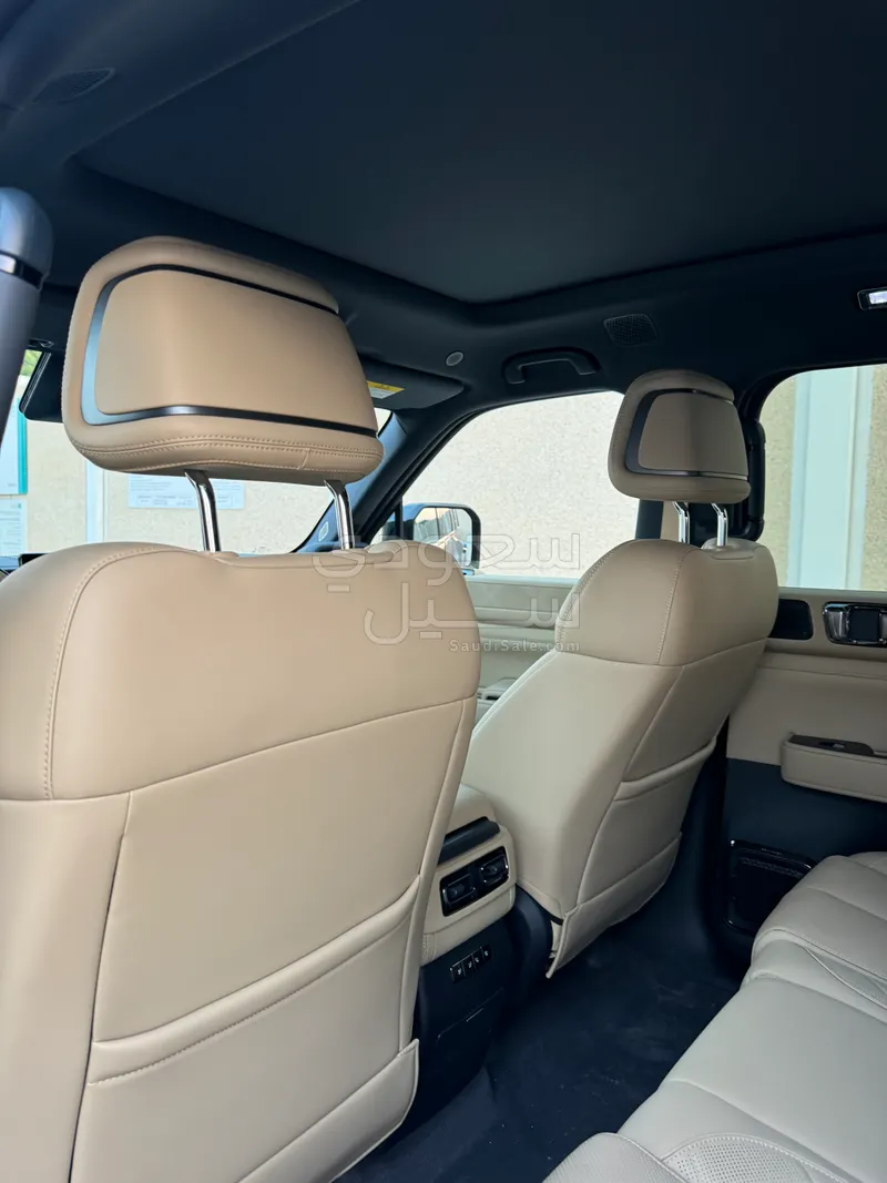 2025 BYD Leopard 5