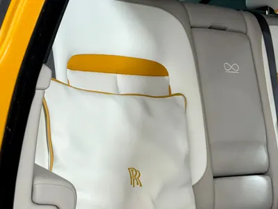 2024 رولز رويس كولينان بلاك بادج