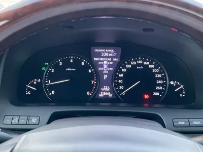 2016 لكزس إل إس 460 إل