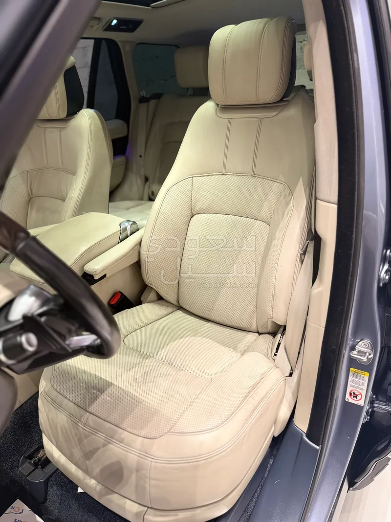 2021 Land Rover Range Rover HSE