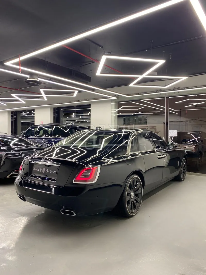 2022 Rolls-Royce Ghost