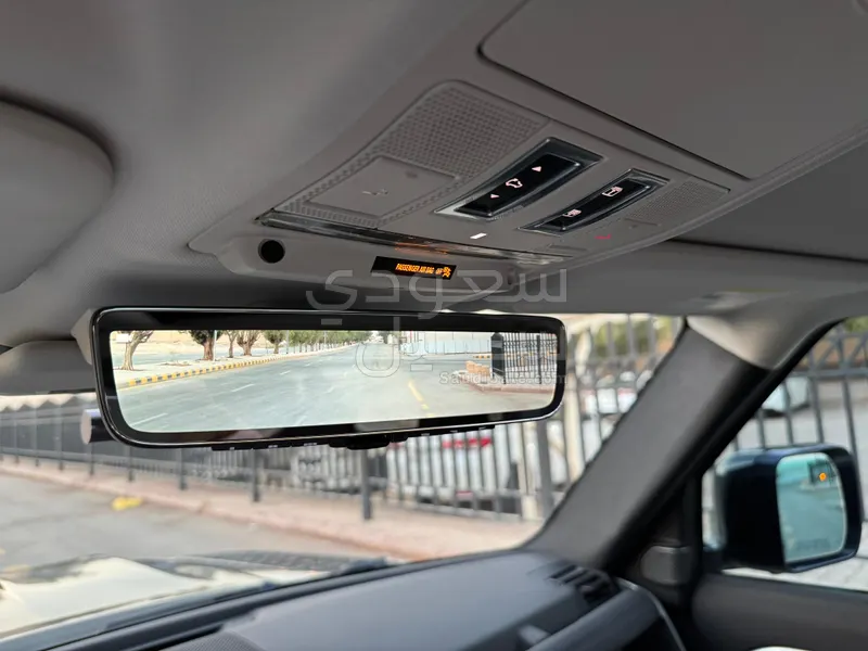 2020 Land Rover Defender First Edition