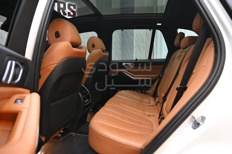 2021 بي ام دبليو الفئة اكس 5
