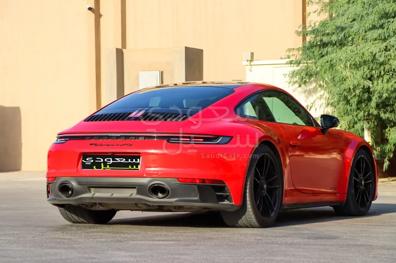 2024 بورش 911 كاريرا 4 جي تي اس