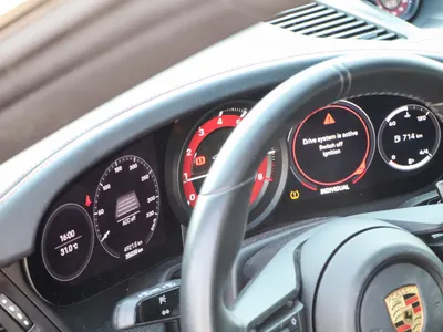 2024 بورش 911 كاريرا 4 جي تي اس