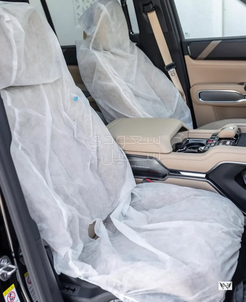 2025 BYD Leopard 8