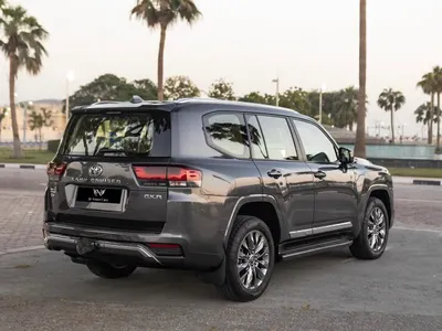 2024 Toyota Land Cruiser GXR