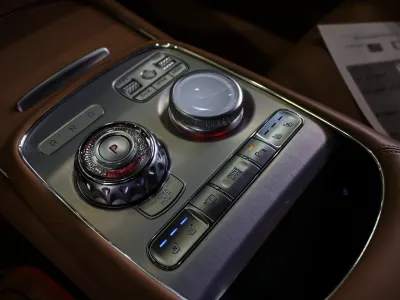 2022 جينيسيس جي 90