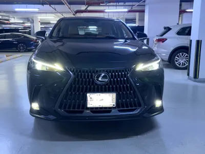 2024 لكزس إن إكس 350