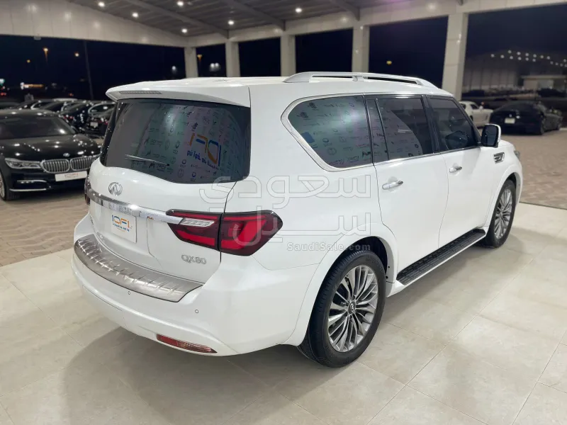 2021 Infiniti QX 80