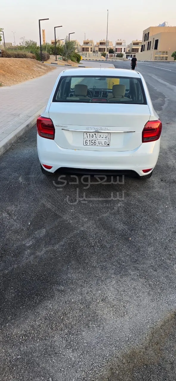 2020 رينو سيمبول