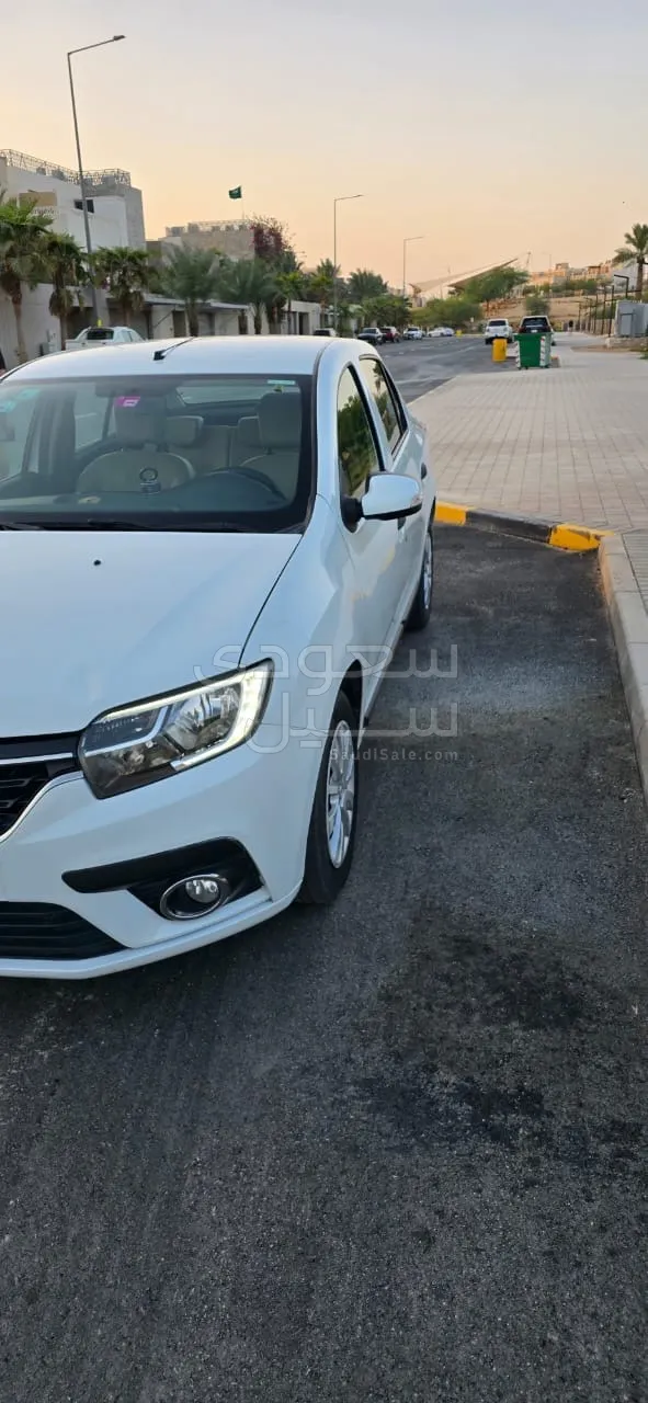 2020 رينو سيمبول