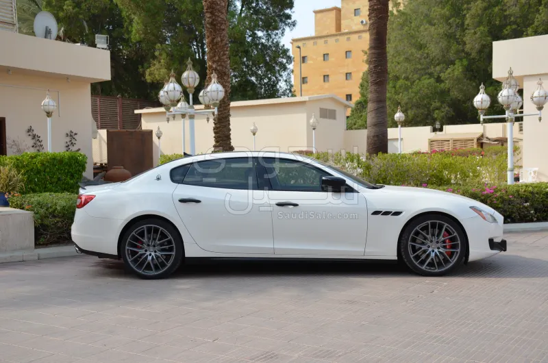 2014 Maserati Quattroporte GTS