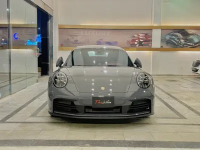 2025 Porsche 911 Carrera