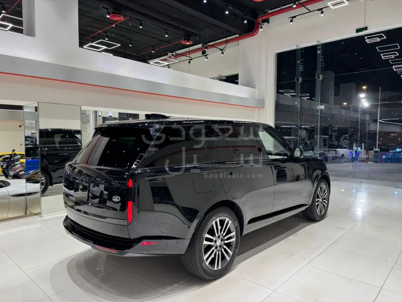 2023 Land Rover Range Rover Vogue SE