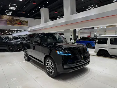 2023 Land Rover Range Rover Vogue SE
