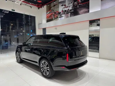 2023 Land Rover Range Rover Vogue SE