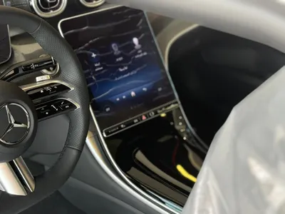 2025 مرسيدس - بنز إي 200 أي إم جي