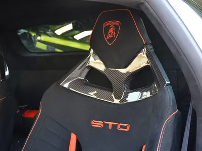 2022 لمبرجيني هوراكان إس تو أو