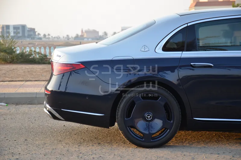 2023 مرسيدس - بنز إس 680 مايباخ