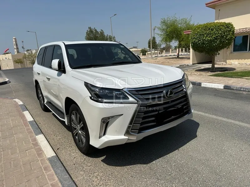 2016 Lexus LX 570