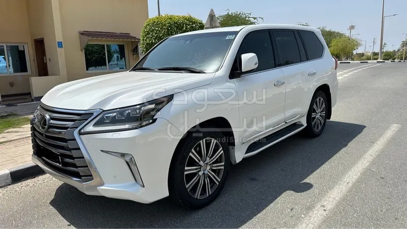 2016 Lexus LX 570