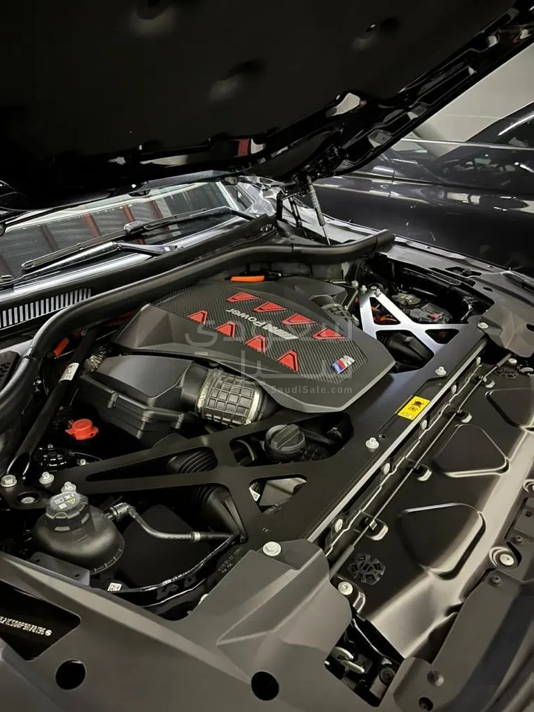 2023 BMW XM