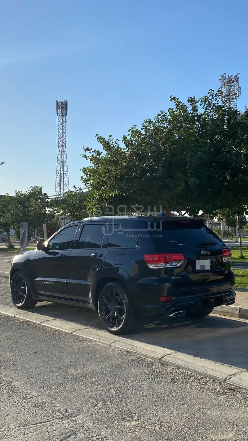 2020 Jeep Grand Cherokee Summit