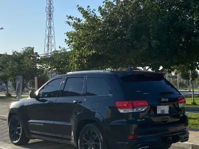 2020 Jeep Grand Cherokee Summit