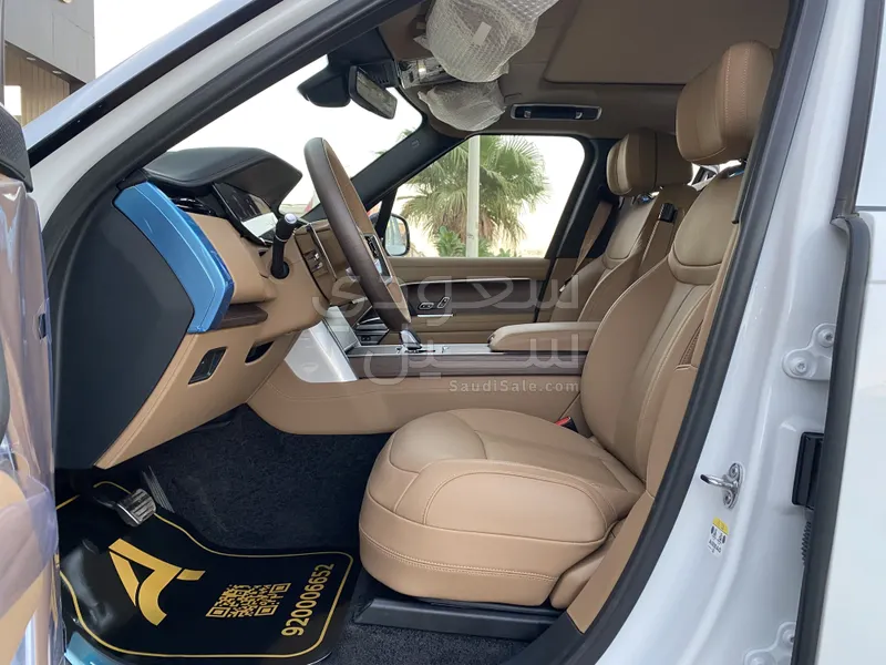 2025 Land Rover Range Rover Autobiography
